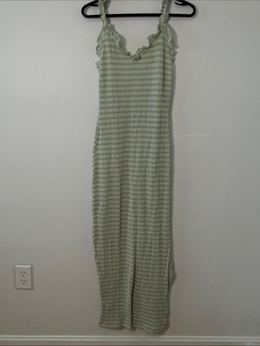 SHEIN Sage Green Ribbed Maxi Dress with Ruffle Straps Size M